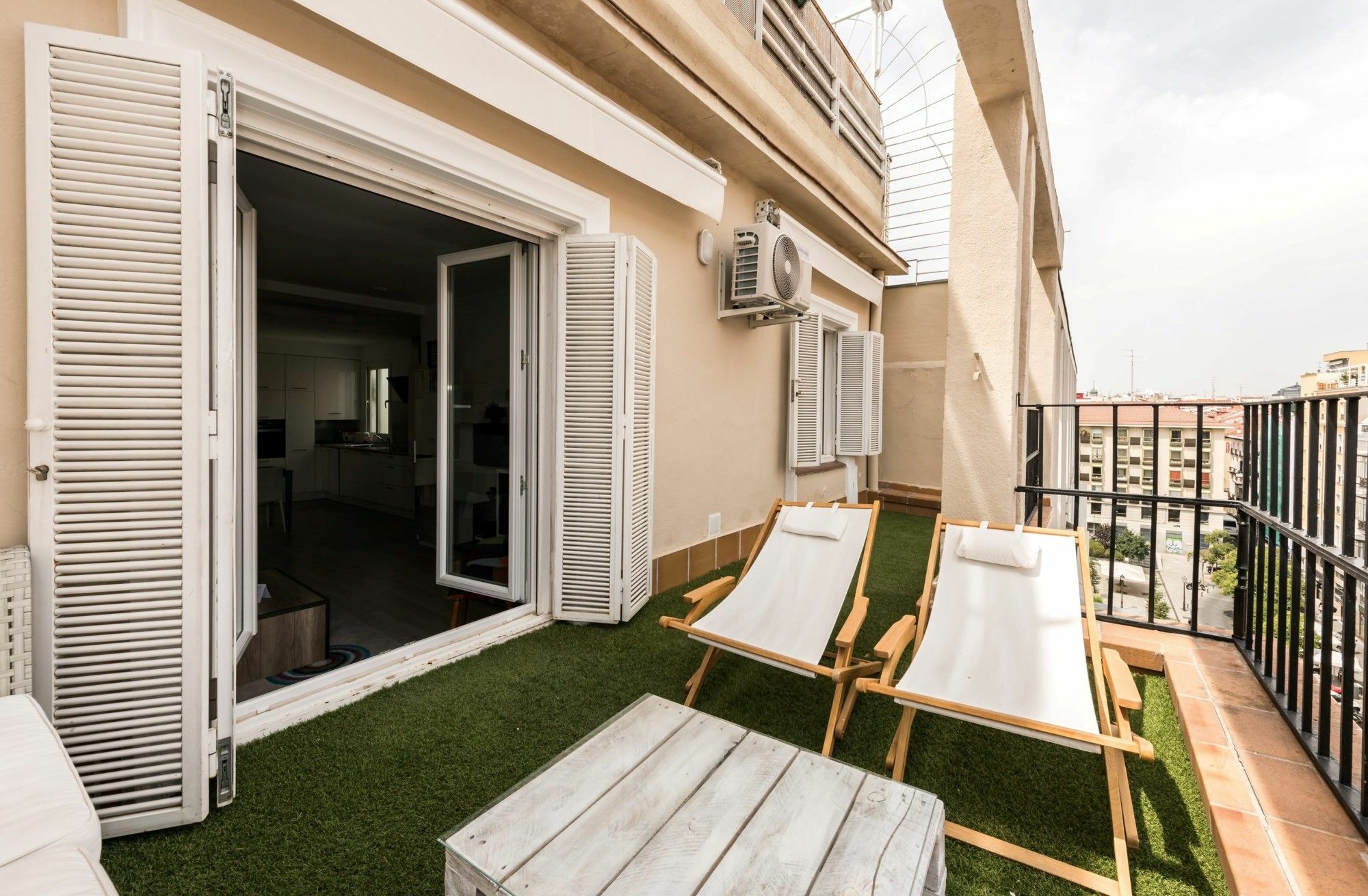 Gran Via Terrace City Center Madrid Luaran gambar