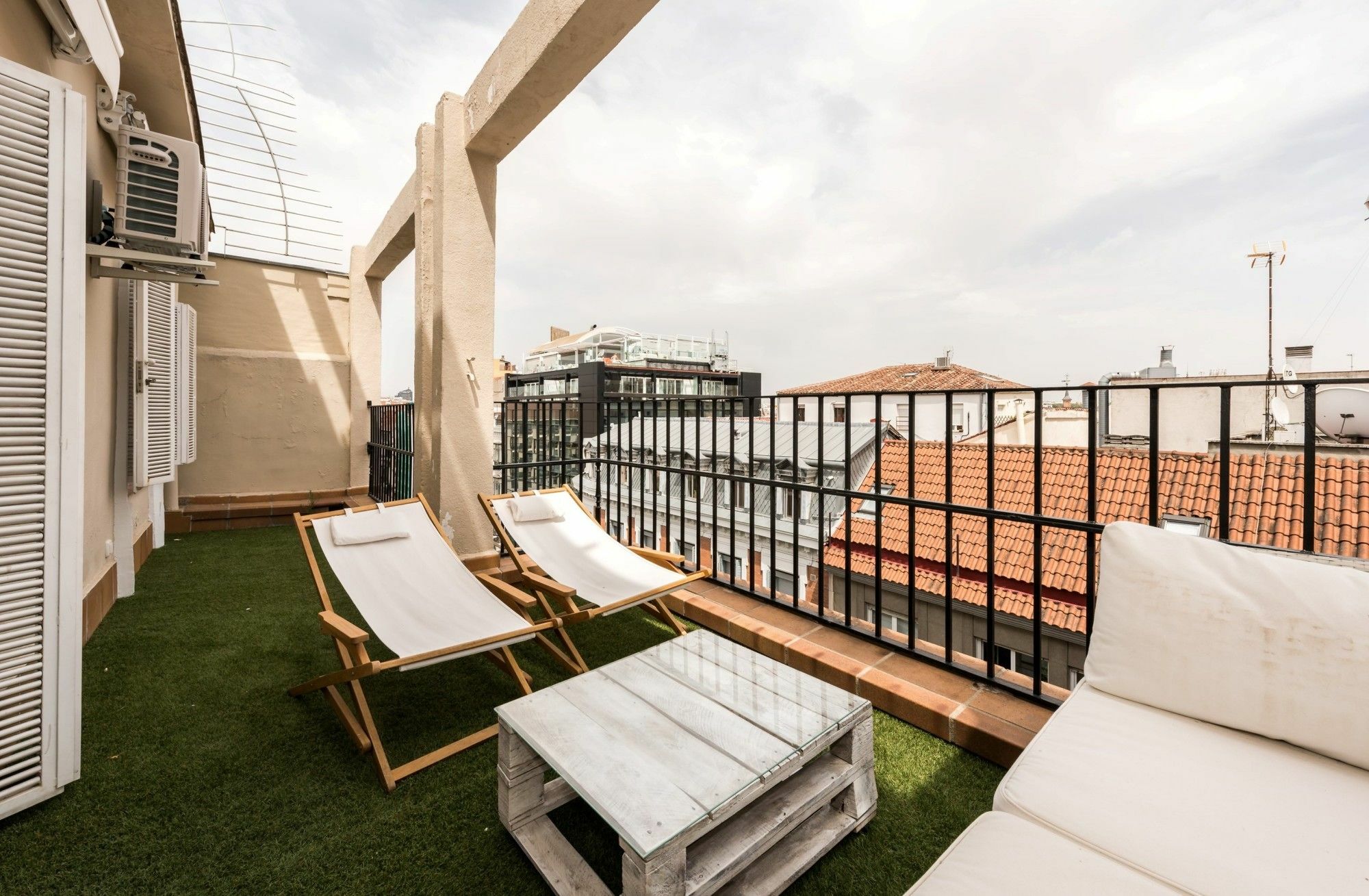 Gran Via Terrace City Center Madrid Luaran gambar